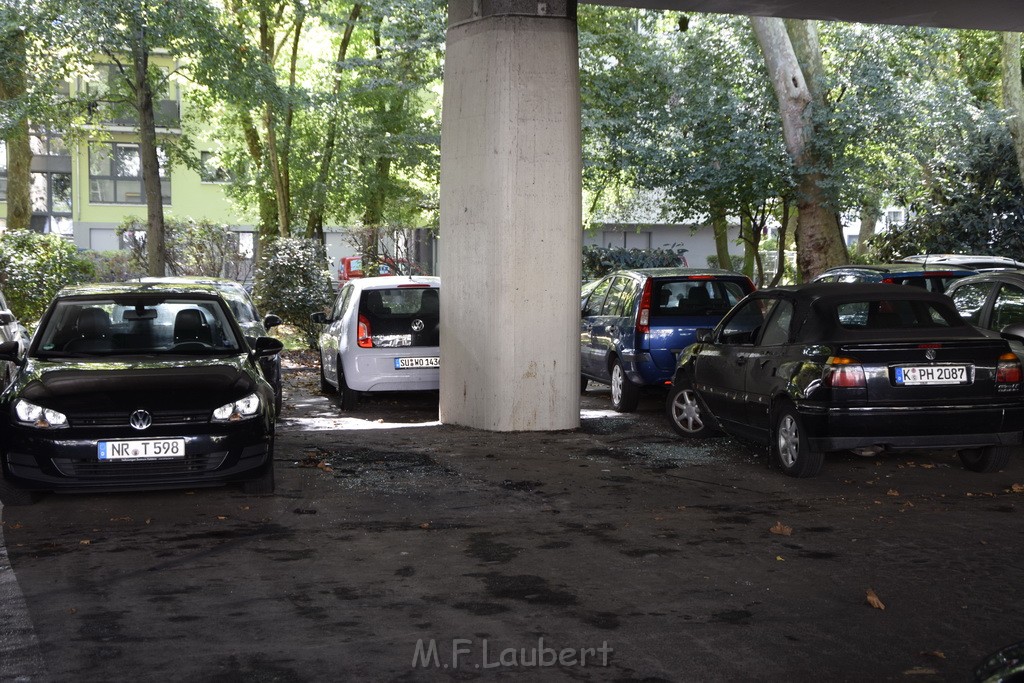 Auto 1 Koeln Suedstadt Weichserhof unter der Severinsbruecke P23.JPG - Miklos Laubert